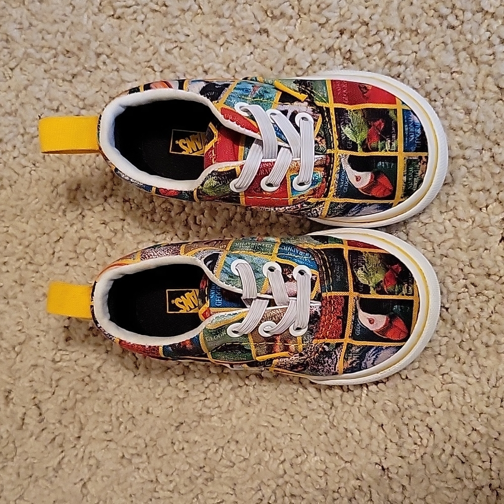National Geographic Vans